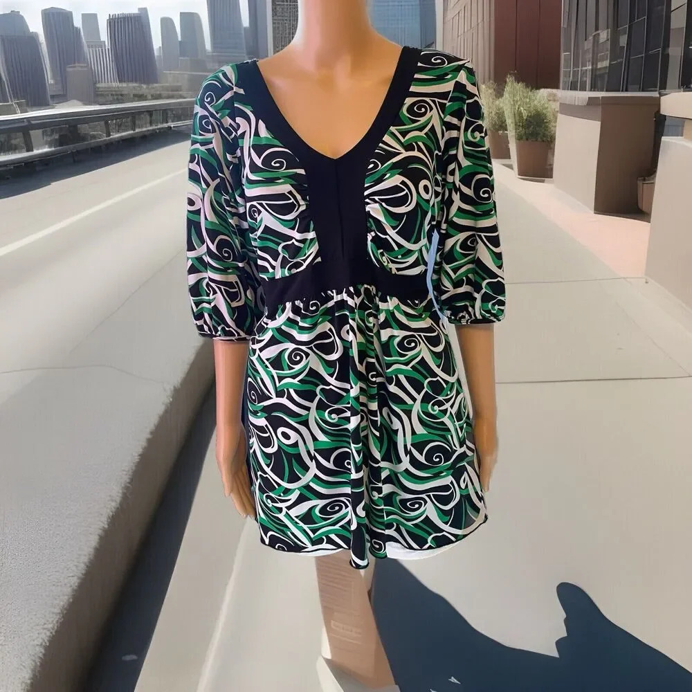 Women Tunic Top Sz 14/16 Babydoll Boho Pop Art Print V Neck 3/4 Sleeve Tie Back